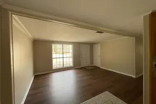 693 Bluebird Dr, Conyers, GA 30094 - Photo 3