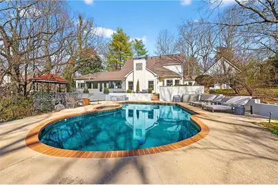 5680 Glen Errol Road, Atlanta, GA 30327 - Photo 77