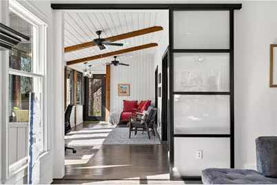 5680 Glen Errol Road, Atlanta, GA 30327 - Photo 31