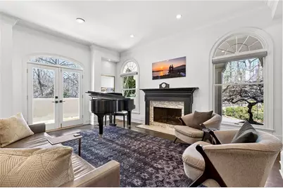 5680 Glen Errol Road, Atlanta, GA 30327 - Photo 11