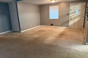 4483 Collins Cir, Acworth, GA 30101 - Photo 3