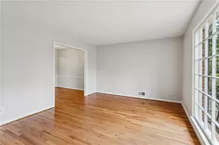 3436 Brookview Dr, Marietta, GA 30068 - Photo 9