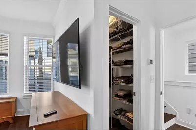 513 NE Broadview Place NE, Atlanta, GA 30324 - Photo 25