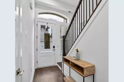 513 NE Broadview Place NE, Atlanta, GA 30324 - Photo 3