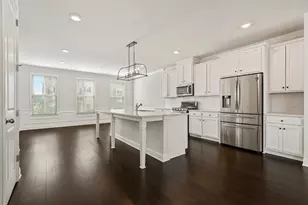 4240 Hickory Pines Alley, Doraville, GA 30360 - Photo 7
