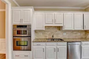 10 Carrington Way NE, Atlanta, GA 30328 - Photo 15