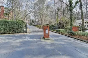 10 Carrington Way NE, Atlanta, GA 30328 - Photo 43