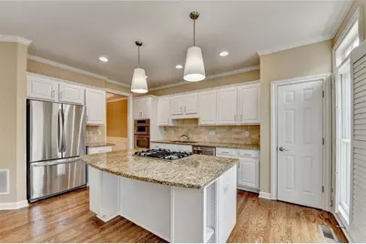 10 Carrington Way NE, Atlanta, GA 30328 - Photo 13