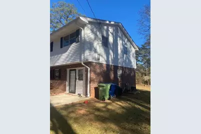 2392 Ozark Trail SW, Atlanta, GA 30331 - Photo 3