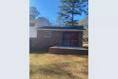 2392 Ozark Trail SW, Atlanta, GA 30331 - Photo 5