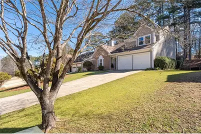 10445 Summer Creek Drive, Alpharetta, GA 30022 - Photo 3