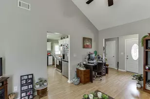 31 Coles Ct Dr, Commerce, GA 30529 - Photo 9