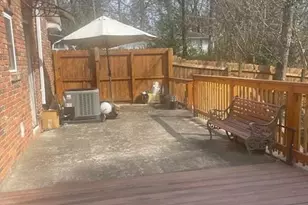 181 Lake Dr, Atlanta, GA 30340 - Photo 3