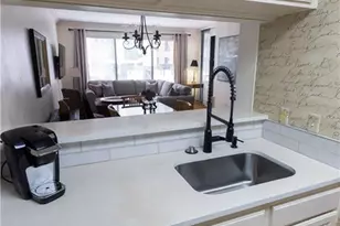 3481 Lakeside Dr NE, Atlanta, GA 30326 - Photo 11