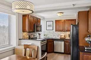 2479 Peachtree Rd NE, Atlanta, GA 30305 - Photo 11