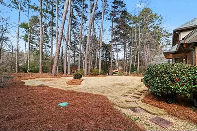 393 Westminister Lane SW, Lilburn, GA 30047 - Photo 45