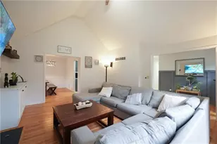 715 Lake Point Dr, Woodstock, GA 30189 - Photo 7