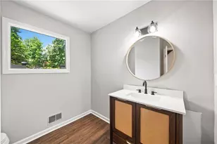 4528 Lashley Ct NE, Marietta, GA 30068 - Photo 7