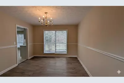 710 Suwanee Lakes Circle, Suwanee, GA 30024 - Photo 7