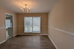 710 Suwanee Lakes Circle, Suwanee, GA 30024 - Photo 7