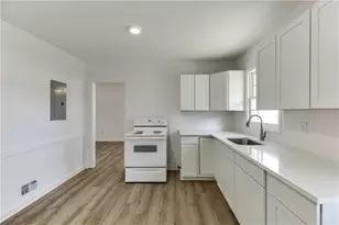 219 Stone Mountain St, Lawrenceville, GA 30046 - Photo 15