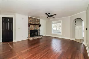 1108 Cool Springs Dr NW, Kennesaw, GA 30144 - Photo 5