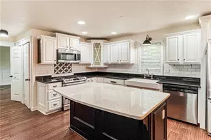 1108 Cool Springs Dr NW, Kennesaw, GA 30144 - Photo 5