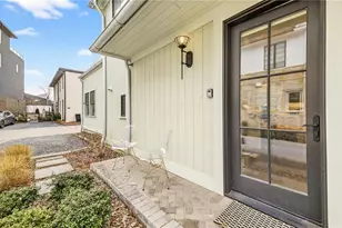 110 Channing Ln, Fayetteville, GA 30214 - Photo 5