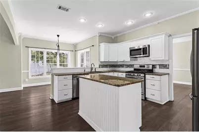 11395 Brookhollow Trail, Alpharetta, GA 30022 - Photo 19