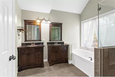 11395 Brookhollow Trail, Alpharetta, GA 30022 - Photo 51