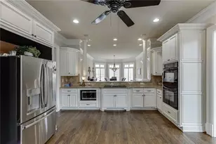 2525 Heritage Ct, Buford, GA 30518 - Photo 15