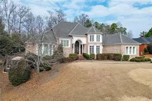 2525 Heritage Ct, Buford, GA 30518 - Photo 3