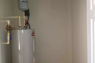 331 Village Dr, Loganville, GA 30052 - Photo 15