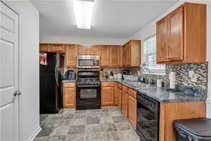 306 Bonnes Dr, Austell, GA 30168 - Photo 9