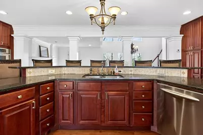 2060 Kinridge Road, Marietta, GA 30062 - Photo 15