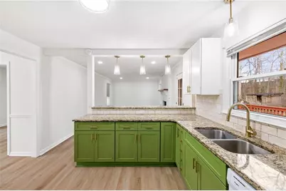 1264 Seven Springs Circle, Marietta, GA 30068 - Photo 9