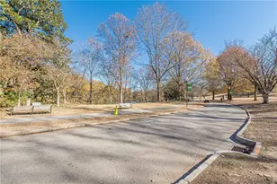 547 Elmwood Dr NE, Atlanta, GA 30306 - Photo 113