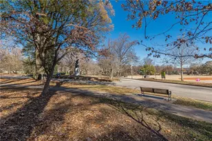 547 Elmwood Dr NE, Atlanta, GA 30306 - Photo 123