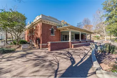 547 Elmwood Drive NE, Atlanta, GA 30306 - Photo 111