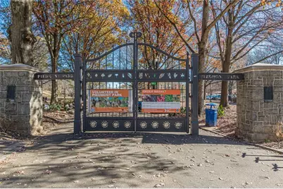 547 Elmwood Drive NE, Atlanta, GA 30306 - Photo 119