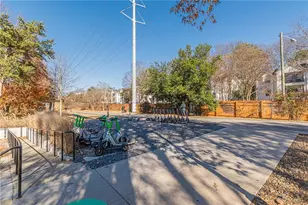 547 Elmwood Dr NE, Atlanta, GA 30306 - Photo 77