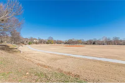 547 Elmwood Drive NE, Atlanta, GA 30306 - Photo 121