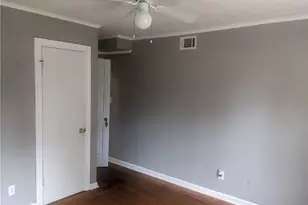 3081 Hillwood Dr, Lawrenceville, GA 30044 - Photo 9