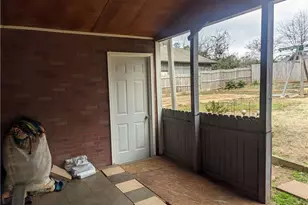 3081 Hillwood Dr, Lawrenceville, GA 30044 - Photo 19