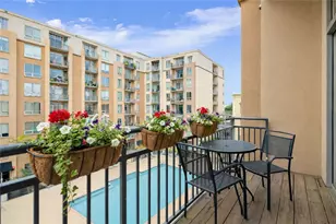 711 Cosmopolitan Dr NE, Atlanta, GA 30324 - Photo 7