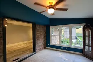 108 Woodland St, Buford, GA 30518 - Photo 9