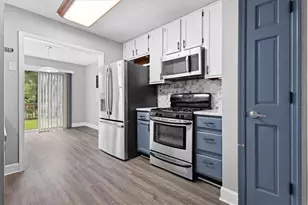 873 Edgewater Cir, Marietta, GA 30062 - Photo 17
