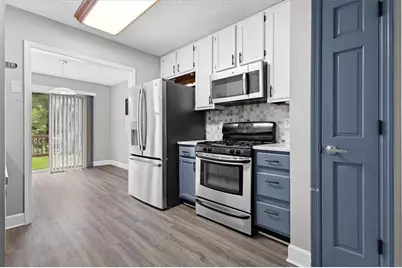 873 Edgewater Circle, Marietta, GA 30062 - Photo 17