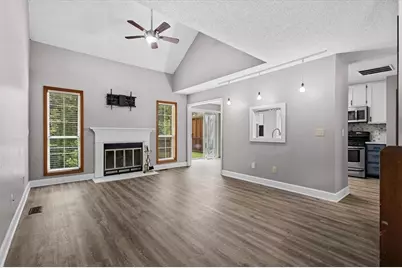 873 Edgewater Circle, Marietta, GA 30062 - Photo 15