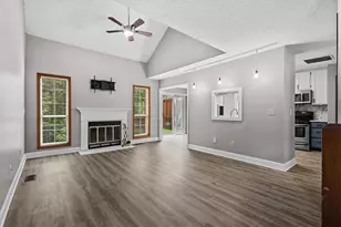 873 Edgewater Cir, Marietta, GA 30062 - Photo 15